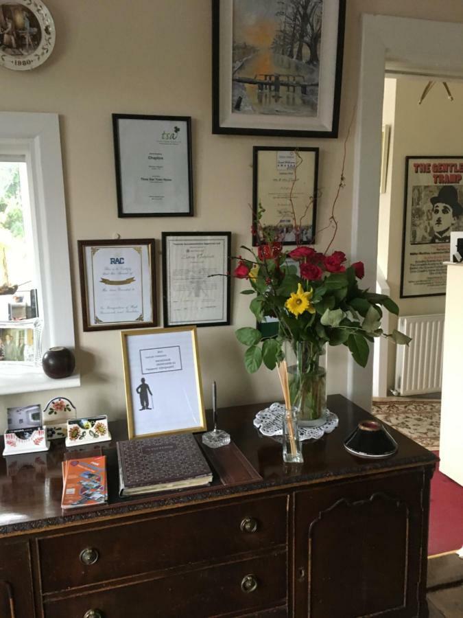Chaplins Townhouse Bed and Breakfast Kilkenny Buitenkant foto
